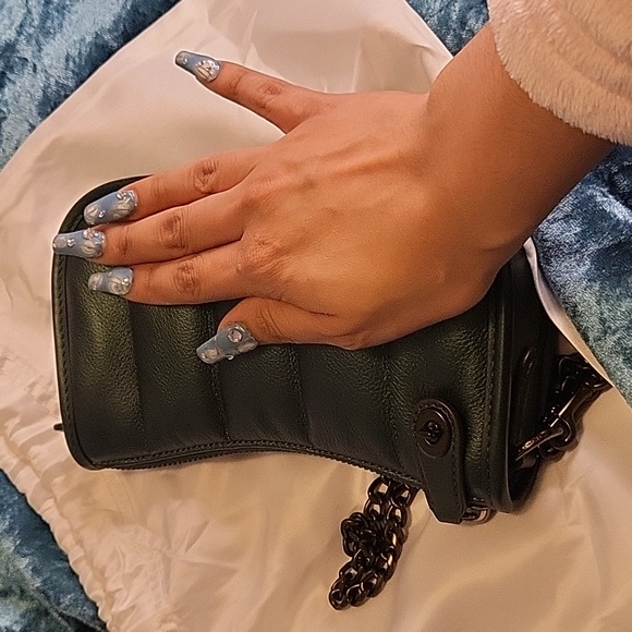 Coach Singer 20 With Quilting - Picture 7 of 8